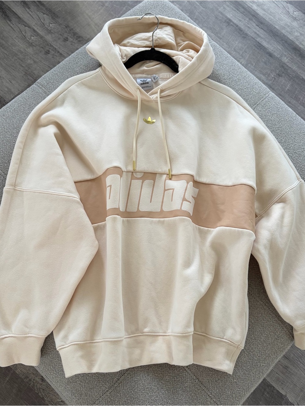 adidas Originals Womens Ski Chic Hoodie Wonder White Size Small